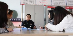 社区“警务前置”巧解居民“千千结”