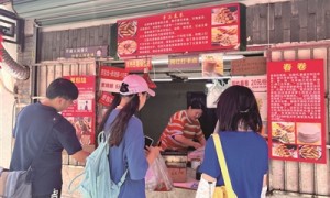 具有市井烟火气的早市 成年轻人热门打卡点
