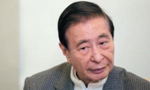 91岁＂香港巴菲特＂李兆基拟退休 曾自称＂冒牌股神＂